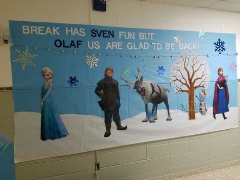 Frozen themed bulletin board Frozen Bulletin Board Ideas, Frozen Classroom Theme, Frozen Bulletin Board, Kindergym Ideas, Frozen Classroom, Beach Bulletin Boards, Winter Classroom Door, Welcome Bulletin Boards, Disney Christmas Decorations