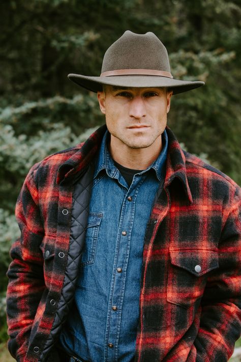 Men’s Hats, Stetson Hats Mens, Flannel Ideas, Western Workwear, Mode Country, Mens Cowboy Hats, Stetson Hats, Mens Outdoor Clothing, Mens Hats Fashion