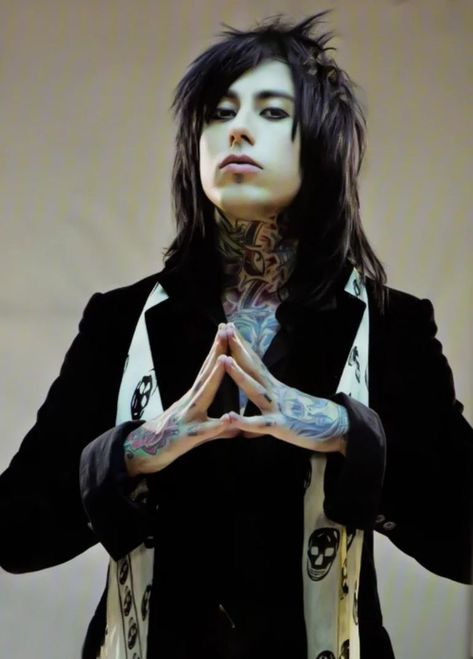 Falling In Reverse Concert, Ronnie Radke, Falling In Reverse, Last Fm, Long Hair, Concert, Tumblr, Tattoos, Music