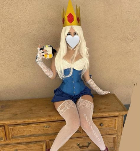 #iceking #costume #cosplay #adventuretime #halloween Flame Princess Halloween Costume, Plus Size Characters To Cosplay, Matching Costumes With Your Dog, Lady Rainicorn Cosplay, Halloween Costumes Adventure Time, Chowder Cosplay, Ice King Cosplay, Iconic Halloween Costumes For Blondes, Ice King Costume