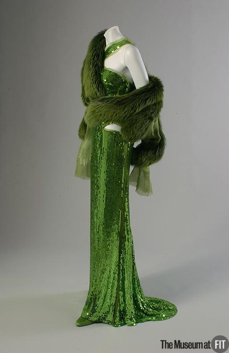 Green Sequin Gown, Green Velvet Shoes, Drag Outfits, Fashion History Timeline, Tom Ford For Gucci, Green Evening Gowns, Green Evening Dress, History Timeline, That Dress