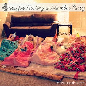 Tips for hosting a sleep over Pidżama Party, Sleepover Crafts, Slumber Party Decorations, Slumber Party Ideas, Girls Slumber Party, Texas Girls, Sleepover Birthday Parties, Girl Sleepover, Spa Birthday Parties