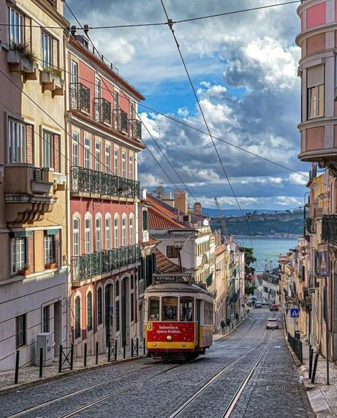 Lisbon Travel, Dream Vacations Destinations, Europe Summer, Dream Travel Destinations, Portugal Travel, Spain And Portugal, Lisbon Portugal, Travel Inspo, Pretty Places