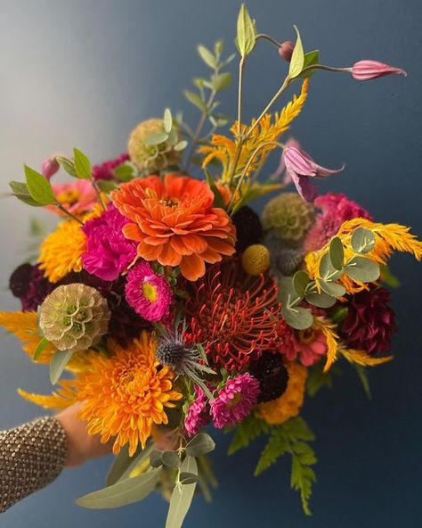 Day Of The Dead Flower Arrangements, Day Of The Dead Flowers, Mercury In Scorpio, Farmer Florist, Elopement Flowers, Realistic Wedding, Spooky Love, Parrot Wings, Time Change