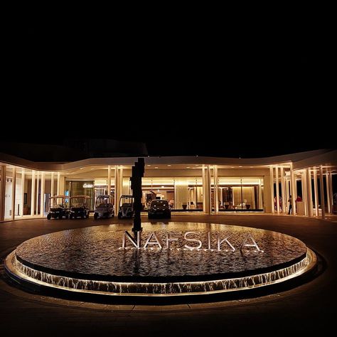 Kated on Instagram: “After quite an intense program in Italy, we are taking a short break in our favorite Four Seasons Astir Palace near Athens (Greece). We…” Short Break, Break In, Athens Greece, Four Seasons, Athens, Palace, Greece, Around The Worlds, In Italy