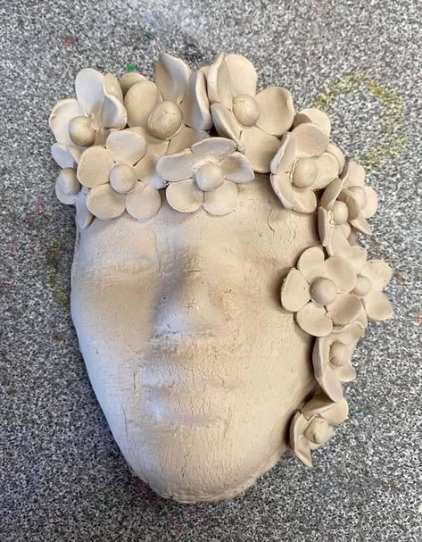 Simple clay sculpture