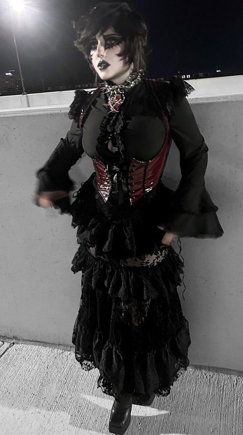 Goth And Emo Outfits, Banshee Outfit, Red Vampire Outfit, Caberet Goth, Black And White Goth Outfit, Goth Rock Outfits, Vamp Goth Outfit, Fancy Goth Outfits, Trad Goth Aesthetic