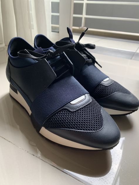 A bit addicted to Balenciaga Race runner sneakers. Now in navy blue 😅 Balenciaga Race Runner, Trendy Shoes Sneakers, Trendy Shoes, Sneakers Fashion, Balenciaga, Men's Fashion, Shoes Sneakers, Navy Blue, Navy