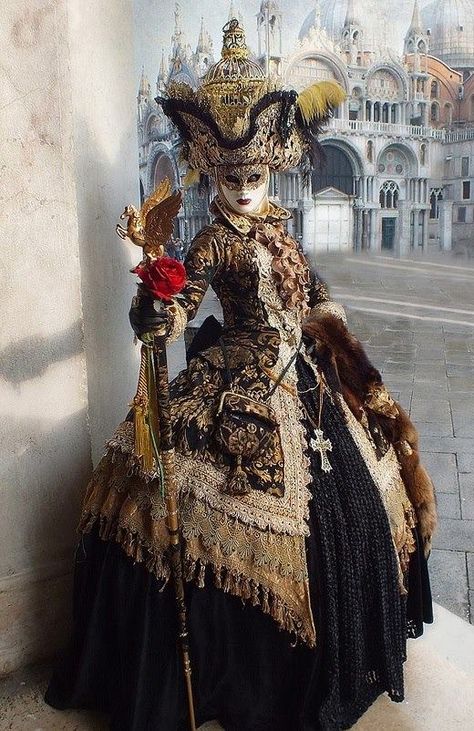 Costume and mask - Venice, Italy Carnival Of Venice Costumes, Venetian Costumes Carnival Of Venice, Venetian Carnival Costume, Carnivale Costume, Mask Venice, Venetian Costumes, Venetian Costume, Venice Carnivale, Masquerade Outfit