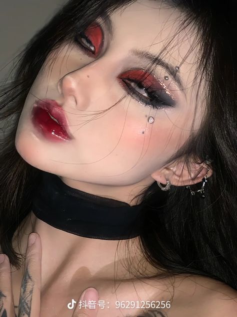 Dark Fairy Makeup, Rock Makeup, Under Eye Makeup, Vampire Makeup, Dance Makeup, Korean Eye Makeup, I Am Pretty, Swag Makeup, Smink Inspiration