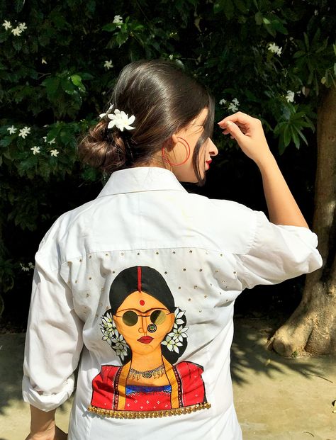 Fabric Colour Painting, Fabric Paint Shirt, Saree Painting Designs, Fabric Paint Diy, Painted Clothes Diy, Saree Painting, Fabric Painting Techniques, Fabric Painting On Clothes, Dress Painting