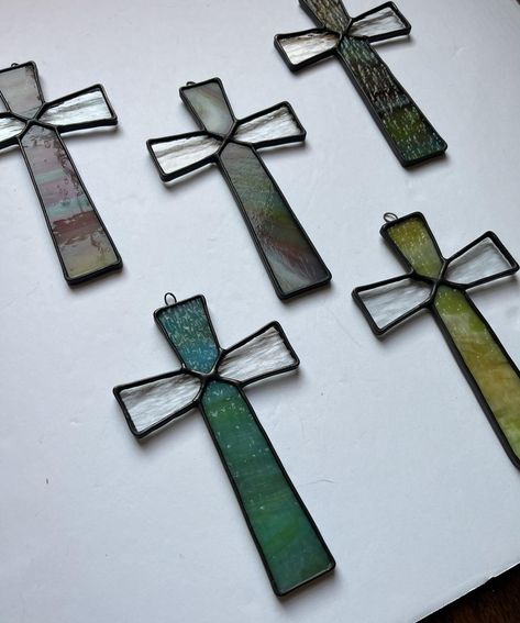 Reclaimed church glass crosses! 5 gorgeous options to choose from! Available this weekend at Homestead Hollow Springville, AL 9/27-9/29 9-5 pm #jthreesglassart #stainedglass #stainedglassart #artistsoninstagram #stainedglasssuncatcher #stainedglassartist #art #handmade #etsyseller #etsy #homesteadhollow2024 Small Stained Glass Projects Simple, Cross Stained Glass Patterns, Stained Glass For Beginners, Small Stained Glass Projects, Stained Glass Cross, Glass Cross, Stained Glass Crafts, Stained Glass Designs, Stained Glass Projects