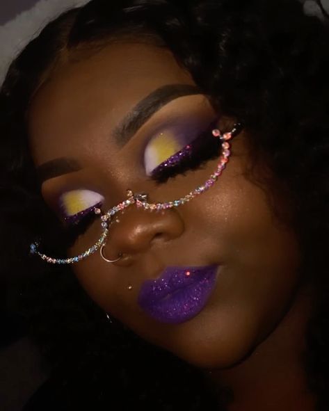 Atlanta Makeup Artist on Instagram: “R.I.P Kobe Bryant, I dedicated this look to you SWIPE LEFT 🤍💛💜 #Lakers #Legend ▫️ ▫️ ▫️ #TheCrayonCaseBHC #anastasiabeverlyhills #makeup…” Atlanta Makeup, Artist On Instagram, Kobe Bryant, Anastasia Beverly Hills, Makeup Artist, Atlanta, Nose Ring, Makeup, On Instagram