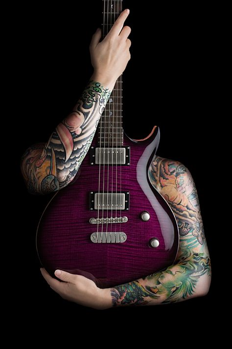 Luna Guitars, Musician Portraits, Musician Photography, Guitar Tattoo, Guitar Photos, Guitar Photography, Tattoo Photography, Girl Background, Guitar Girl