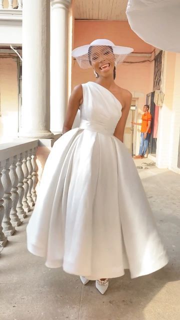 Midi Wedding Dress, Civil Wedding Dresses, Classy Wedding Dress, Dinner Dress Classy, Stylish Wedding Dresses, Wedding Court, Elegant Dresses Classy, Dream Wedding Ideas Dresses, Classy Dress Outfits