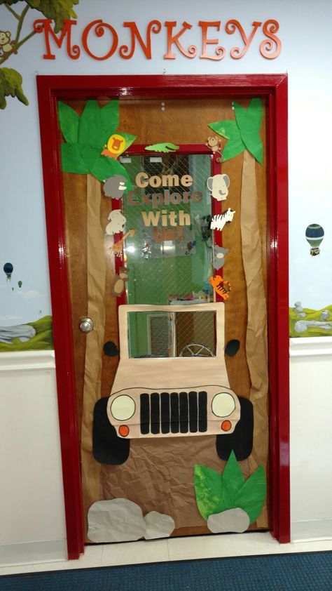 Headstart Craft Ideas, Animal Theme Classroom Door, Animal Door Decorations Classroom Jungle Theme, Welcome To The Jungle Door Decoration, Jeep Classroom Door, Jungle Classroom Door Safari Theme, Zoo Themed Classroom Ideas, Nature Door Decorations Classroom, Zoo Door Decorations Classroom