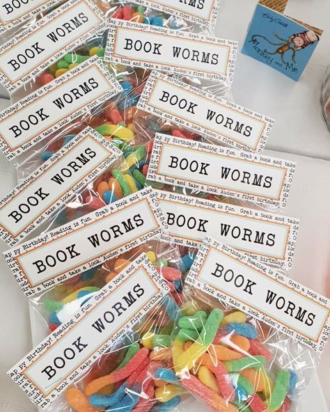 Jaimee | Bushel & Peck Paper | “Book Worms” 😊 . . . #celebration #kids #books #read #kidsparty #party #birthdayparty #bookstagram #reading #bookworm #booklover… | Instagram Publishing Party For Kids, Book Publishing Party, Book Party Ideas, Book Themed Party Favors, Book Retreat, Publishing Party, Book Club Ideas Hosting, Bookworm Party, Book Launch Ideas