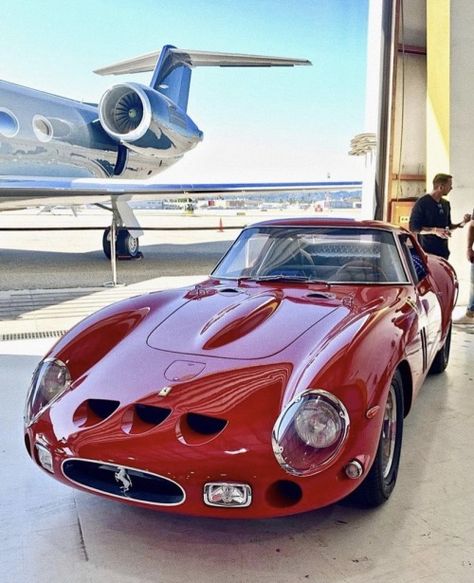 Cavo Tagoo Mykonos, Ferrari Vintage, Ferrari 250 Gto, F12 Berlinetta, Vintage Sports Cars, Ferrari California, Ferrari 250, Exotic Sports Cars, Cool Sports Cars