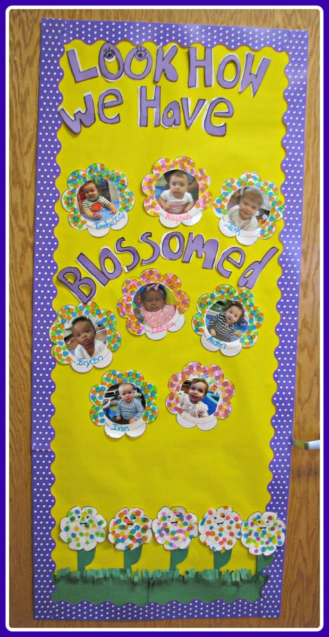 Flower Preschool, Infant Bulletin Board, Daycare Bulletin Boards, Infant Room Daycare, Infant Crafts, Board Themes, Baby Art Crafts, Birthday Board Classroom, Infant Art