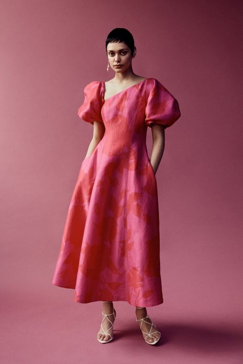 Arista Tulip Sleeve Midi Dress Summer Soiree Outfit, Free Size Dress Women, Sika Dress, Vetements Shoes, Nigeria Wedding, Rose Online, Tulip Sleeve, Asymmetric Neckline, Ruffle Sleeve Dress