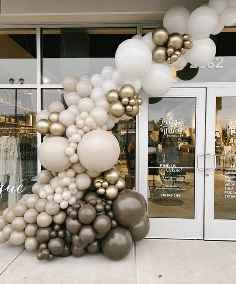 Balloon Garland Store Opening, Balloon Garland Grand Opening, Storefront Balloon Garland, Store Front Balloon Garland, Neutral Event Decor, Grand Opening Balloon Ideas, Inauguration Decoration Ideas, Grand Opening Decor, Diy Balloon Arch Tutorial