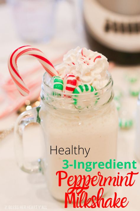 This 3-ingredient skinny peppermint stick milkshake uses healthy ingredients to make thick, creamy, minty shakes in just seconds! Quick…. go grab your blender! #milkshake #healthyrecipe #glutenfree #dessert Peppermint Milkshake Recipe, Healthy Milkshake Recipes, Peppermint Shake, Peppermint Milkshake, Homemade Drinks Recipes, Healthy Milkshake, Peppermint Sticks, Homemade Drinks, Easy Drink Recipes