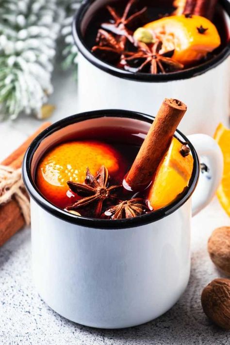 Warm Spiced Gluhwein | 12 Tomatoes German Mulled Wine Recipe, Bebida Gin, Forralt Bor, Mulled Wine Recipe, Spiced Wine, Chenin Blanc, Serving Wine, Winter Drinks, Spiced Rum