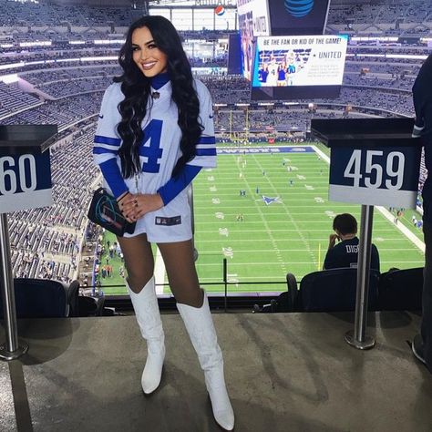 Gameday Fall Outfit, Outfit For Dallas Cowboys Game, Dallas Cowboy Outfits Woman Game, Game Day Outfit With Cowboy Boots, Playoff Game Outfit, Football Jersey And Cowboy Boots Outfit, Jersey And Boots Outfit Football, Dallas Cowboys Dress, Rams Game Day Outfit