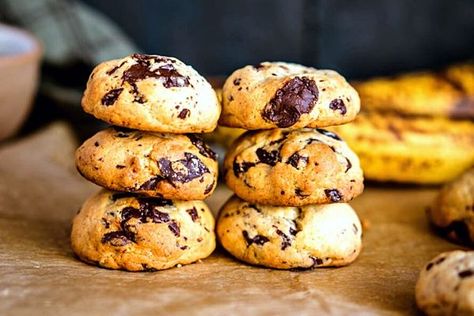 Cookies Banane, Biscuits Diététiques, Banana Bread Cookies, Biscuit Bar, Cronut, Healthy Cake, Healthy Cookies, Great Recipes, Cookies Et Biscuits