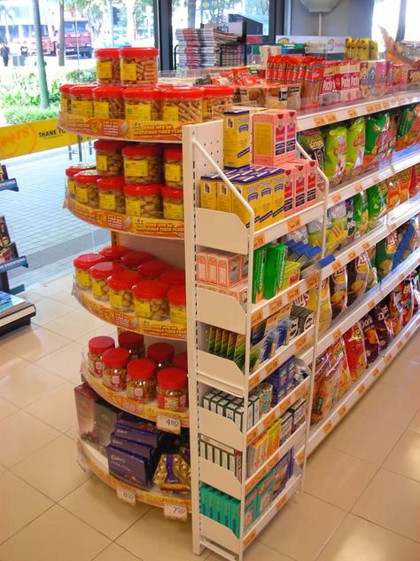 Small Convenience Store Ideas, Convenience Store Design Interiors, Mini Store Design Small Spaces, Mini Grocery Store Design Small Spaces, Small Supermarket Design Ideas, Small Grocery Store Design, Mini Market Store Ideas, Interesting Shelving, Small Store Design