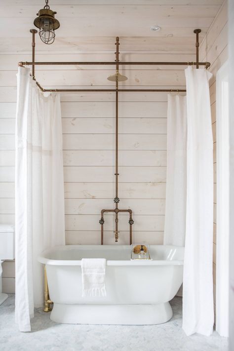 An antique soaking tub is ringed by custom linen shower curtains hanging from a brass-pipes shower curtain hoop designed by Anthony. Clawfoot Tub Shower, Diy Shower Curtain, Vintage Tub, Bad Inspiration, Diy Shower, Curtain Ideas, Tub Shower Combo, Upstairs Bathrooms, Bathroom Redo