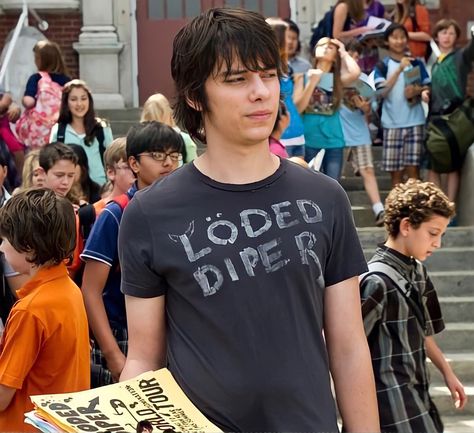 Ig: _dev.boostick_ David Bostick, Rodrick Rules, Rodrick Heffley, Devon Bostick, Photo Sequence, Diary Of A Wimpy, Diary Of A Wimpy Kid, Wimpy Kid, Ideal Boyfriend