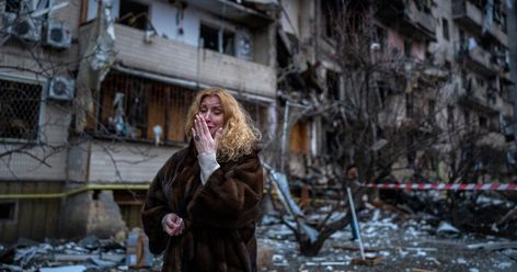 As Russia’s invasion of Ukraine unfolds in real time, pictures taken on the ground show the harrowing moments that people in the country are experiencing. List Of Cities, Russia Ukraine, Photojournalism, World History, Kiev, Helsinki, The Twenties, Ukraine, Russia