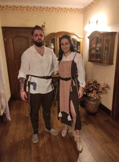 Easy Viking Costume Men, Viking Cosplay Men Diy, Diy Ren Faire Costume Men, Men’s Ren Fair Costume, Ren Faire Outfit Ideas Men, Ren Fest Outfits Men, Viking Costume Couple, Diy Viking Costume Men, Viking Couple Costume