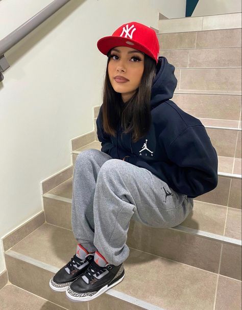 Comfy Baddie Outfits, Looks Hip Hop, Comfy Fall Outfits, Tomboy Style Outfits, Chill Outfits, Cute Comfy Outfits, Streetwear Fashion Women, Teenager Outfits, Tomboy Fashion