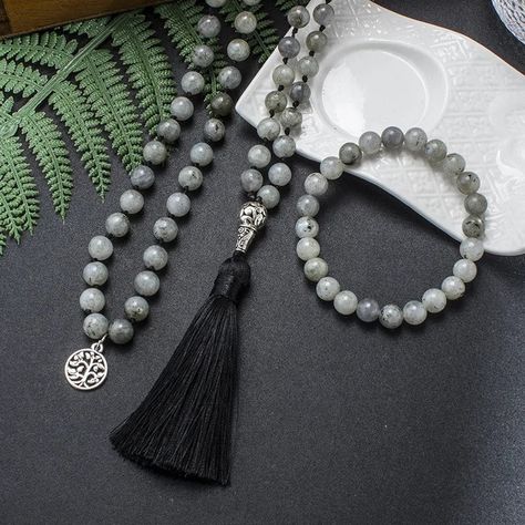 White Labradorite Mala Bead Set $37.52 bit.ly/3hCYQMU White Labradorite, Mala Meditation, Labradorite Jewelry, Onyx Bracelet, 108 Bead, Bead Set, Meditation Yoga, Mala Necklace, Mala Beads