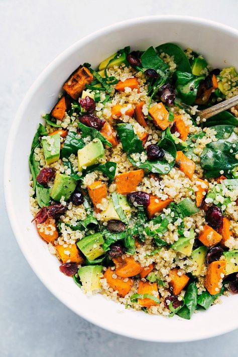 Sweet Potato And Quinoa, Sweet Potato Quinoa Salad, Salad Coleslaw, Lemon Vinaigrette Dressing, Salad Kale, Quinoa Salat, Roasted Sweet Potato, Kale Soup, Quinoa Salad Recipes