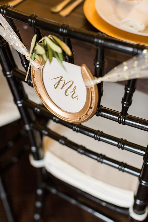 Horse Wedding Theme, Stables Wedding, Equestrian Wedding, Western Themed Wedding, Cowgirl Wedding, Wedding Horseshoes, Horse Wedding, Cowboy Wedding, Irish Wedding