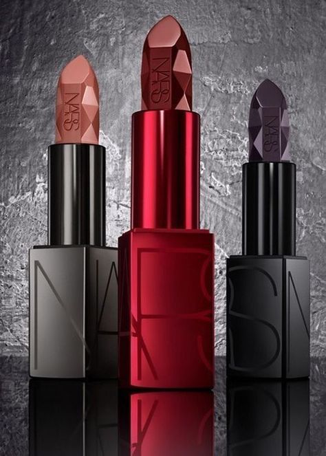 Christmas Product Photography, Ysl Makeup, Beauty Marketing, Red Makeup, Holiday Glam, Ysl Beauty, Beauty Products Photography, Cosmetic Design, Lipstick Collection