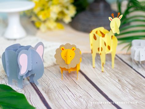 Animals Silhouette, Cricut Animals, 3d Templates, Zoo Birthday, Summer Cut, Disney Villain, Paper Animals, Paper Lantern, Safari Party