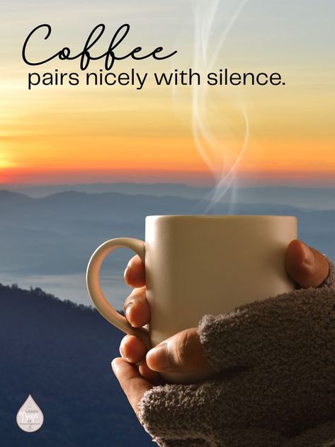 Ahhhh.............how I love my quiet time watching the sun come up and listening to the birds and the world coming to life. Never was a morning person when I was younger. Now I realize the beautiful moments I missed out on. There's something so special about the light coming after the darkness. I am humbled and filled with gratitude. A great way to start the day. 🧡🙏🏼🌞