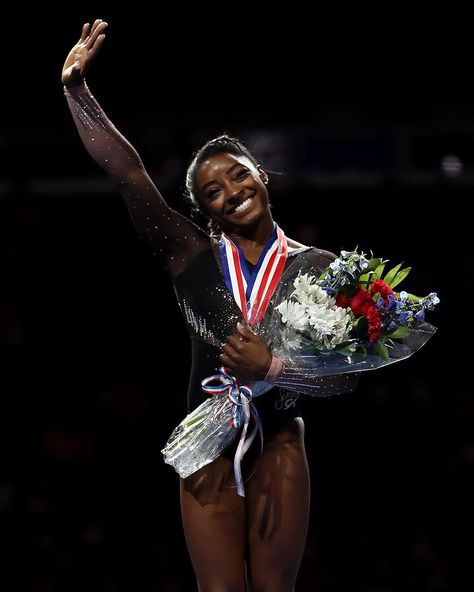 ESSENCE on Instagram: “@SimoneBiles is making history again! The 22-year-old became the first gymnast to ever attempt and land a double-twisting, double…” Simon Biles, Gymnastics World, Celebrity Halloween, Usa Gymnastics, Celebrity Halloween Costumes, Olympic Gymnastics, Artistic Gymnastics, Historical Moments, Female Gymnast