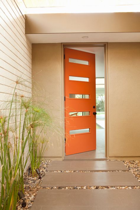 Midcentury Modern Front Door, Mid Century Modern Front Door, Bright Front Doors, Mid Century Modern Door, Orange Front Doors, Unique Front Doors, Mid Century Modern Exterior, Best Front Doors, Modern Exterior Doors