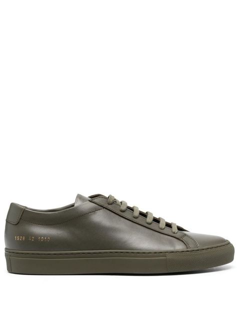 Common Projects 1528 Original Achilles Low Sneakers Shoes Gender: Men Material: Leather | 100% CALF LEATHER Color: GREEN Made in: IT Product ID: 1528.ORIGINAL.ACHILLES.LOW|093 Common Projects Achilles Low, Common Projects Shoes, Common Projects Achilles, Wedding Kit, Sneakers Green, Luxury Sneakers, Common Projects, Low Sneakers, Green Leather