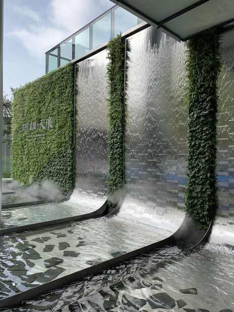 Water Fall Ideas, Garden Sitting Area, Water Architecture, Water Feature Wall, مركز ثقافي, Pool Water Features, Waterfall Wall, Fountain Design, Waterfalls Backyard