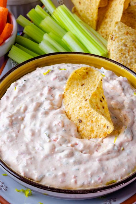 Southwest Ranch Dip - A Southern Soul Southwest Dip Recipe, Southwest Chili Recipe, Mexican Ranch, Southwest Chili, Southwest Ranch, Chip Dips, Ranch Dip Recipe, Best Baked Potato, Sour Cream Dip