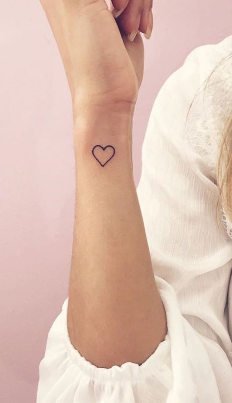 Little Heart Tattoo Tato Heart, Heart Tattoo On Side Of Wrist, Heart On Arm Tattoo, Heart Tatoos Woman Hand, Heart Wrist Tattoos For Women, Solid Heart Tattoo, Outline Heart Tattoo, Small Heart Tattoo On Wrist, Heart Tattoo On Arm