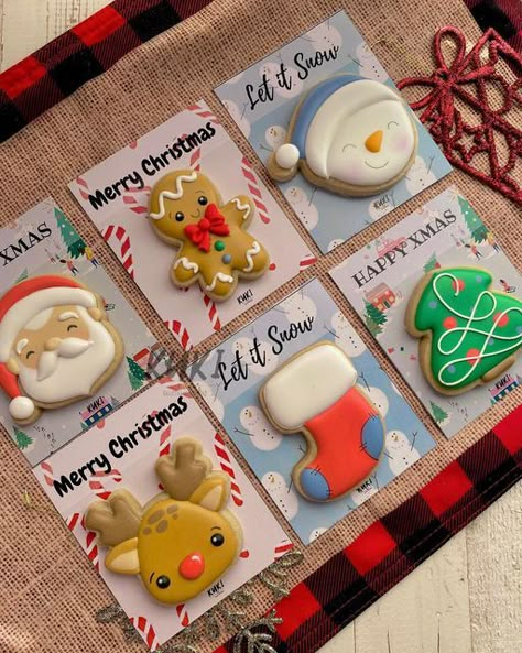 Christmas Cookies Packaging, Bake Sale Packaging, Cookie Glaze, Christmas Pastries, Christmas Cookies Gift, Sugar Cookie Royal Icing, Xmas Cake, Sugar Cookie Designs, Xmas Cookies