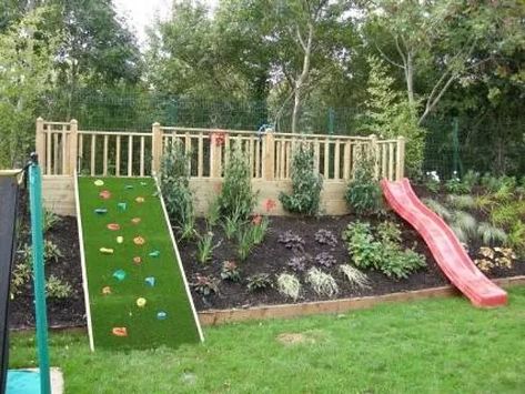 Small Yard Kids, Kid Friendly Backyard, Sloped Backyard Landscaping, Landscaping On A Hill, Backyard Ideas For Small Yards, Play Area Backyard, Sloped Yard, Sloped Backyard, Sloped Garden