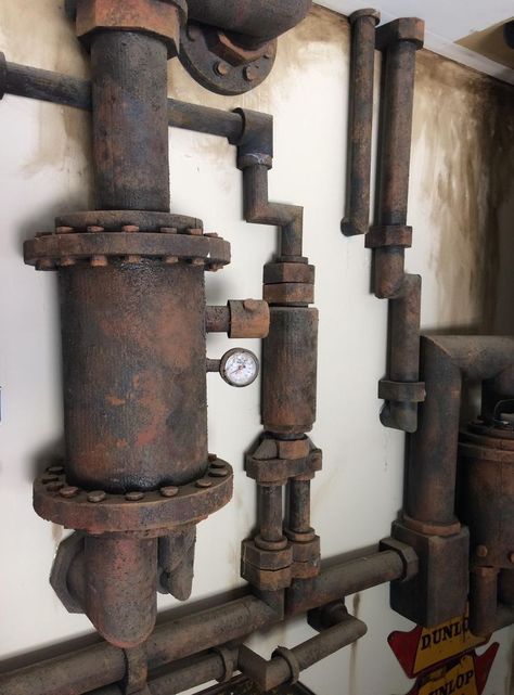 Steampunk Interior, Home Designing, Steampunk Wall, Steampunk House, Industrial Pipe, Industrial Art, Howls Moving Castle, Mad Scientist, Dieselpunk